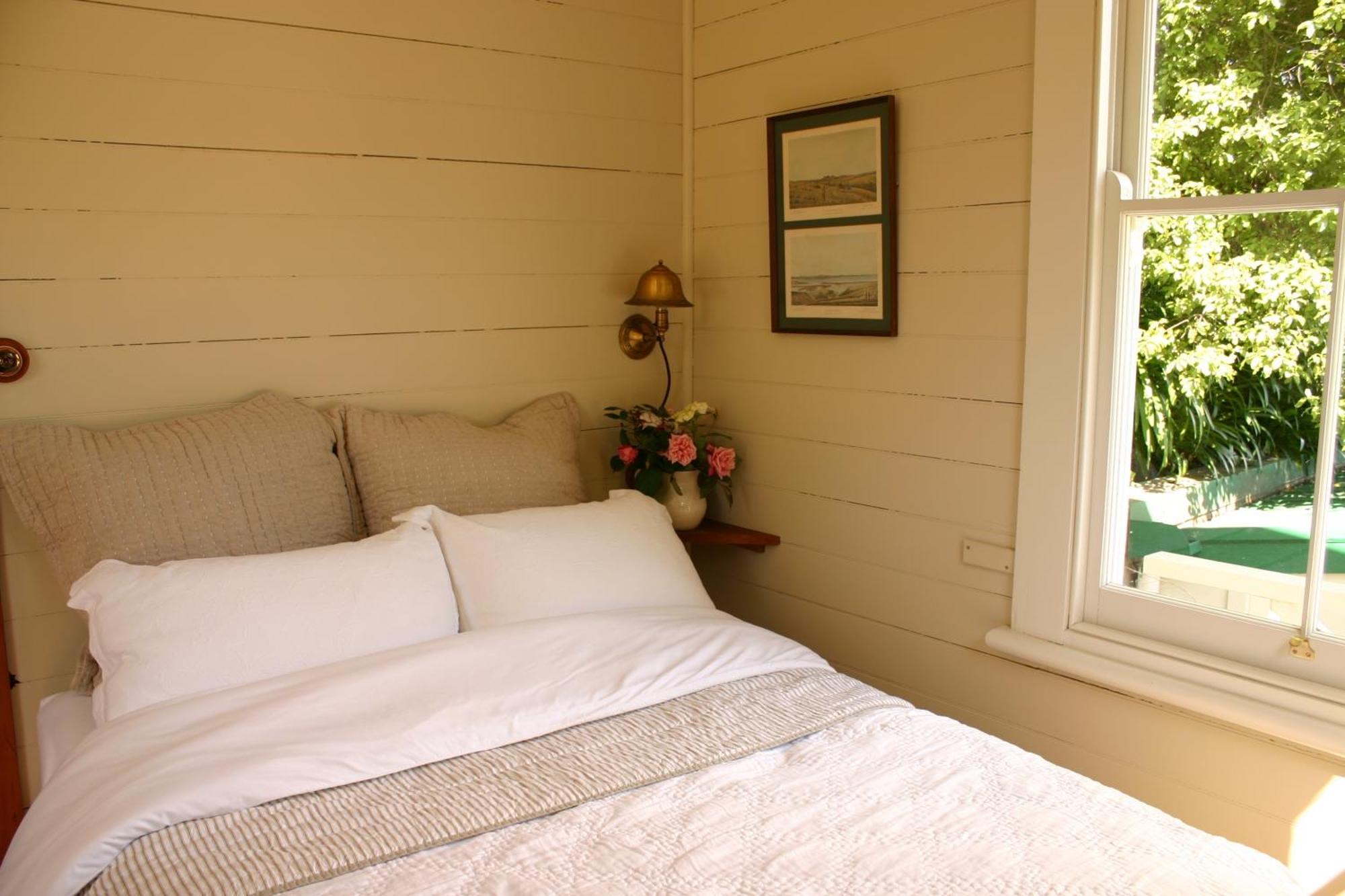 Bluff Hill Bed & Breakfast Napier Bagian luar foto
